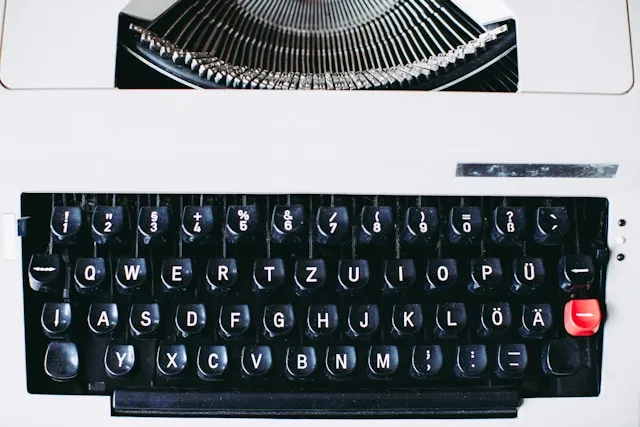 Une machine à écrire